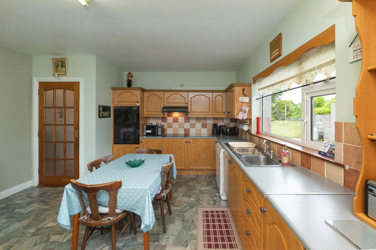 The Laurels Villa Waterford Exterior photo